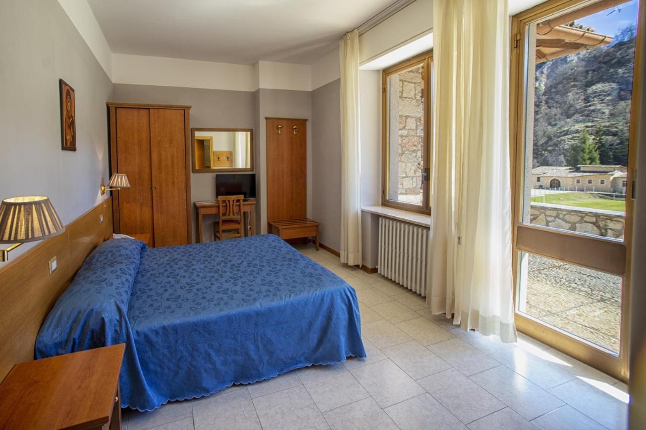Hotel Roccaporena & La Margherita Cascia Eksteriør billede