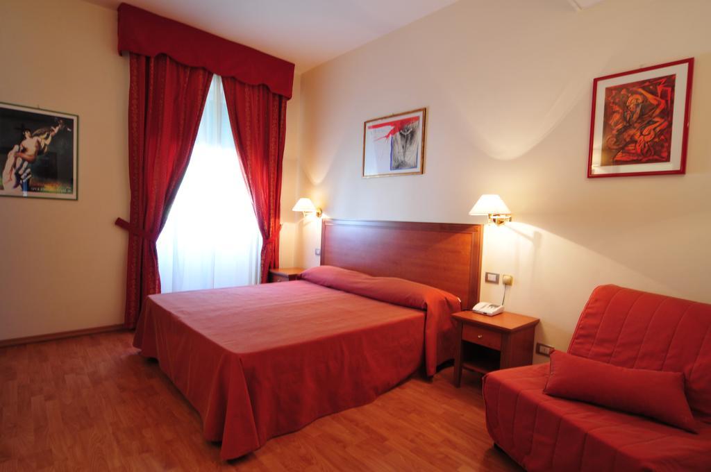 Hotel Roccaporena & La Margherita Cascia Eksteriør billede